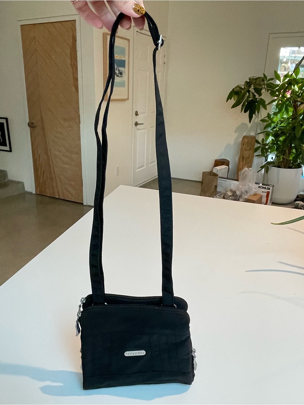 NWOT | Baggallini | Black Quilted Crossbody Bag